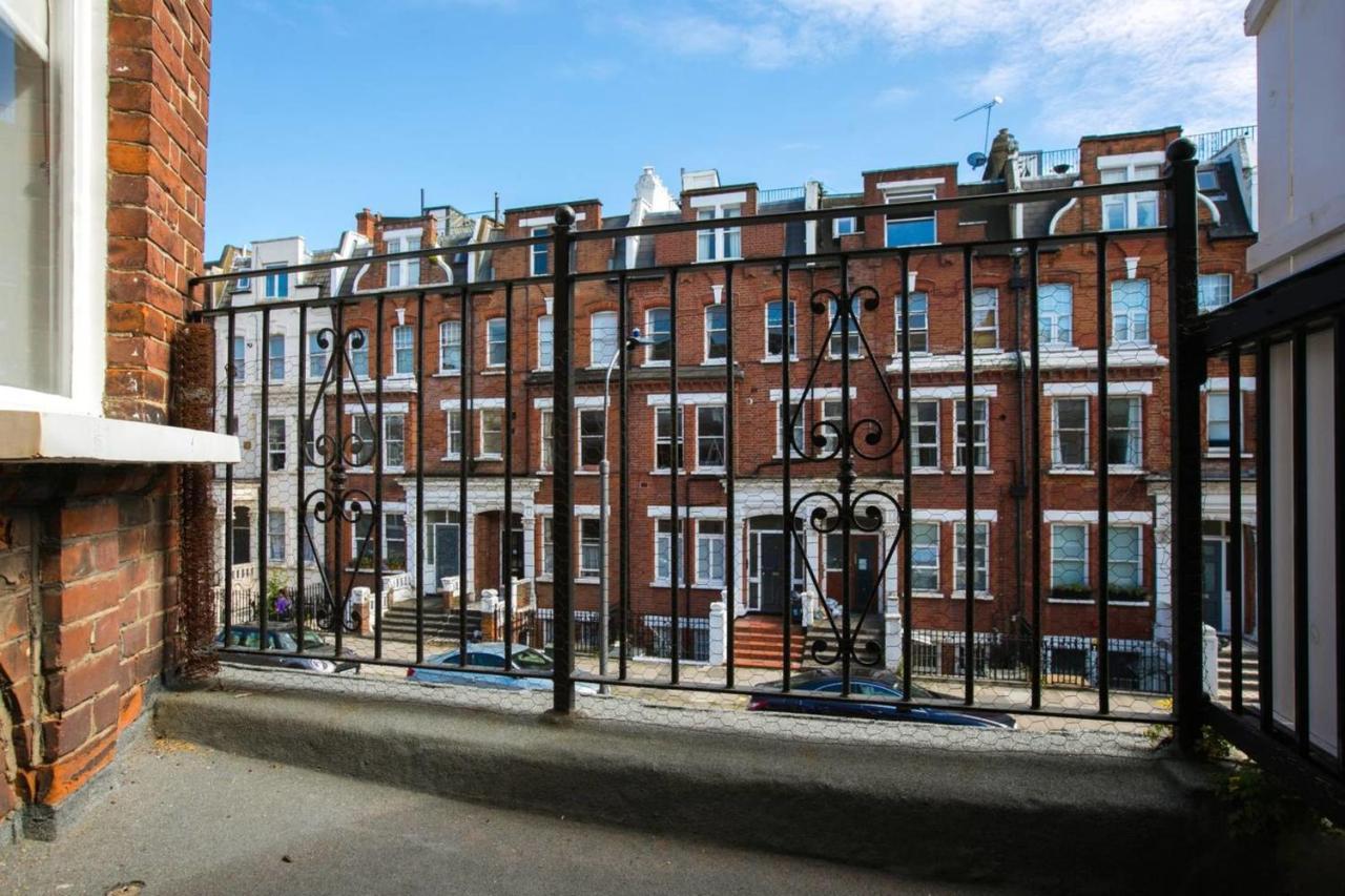 Guestready - West Kensington Home Wbalcony London Exteriör bild